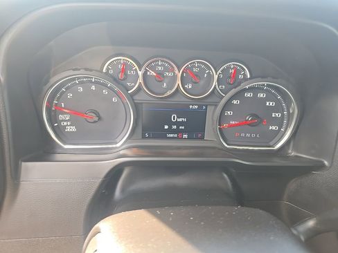 Used 2019 Chevrolet Silverado 1500 RST image 15