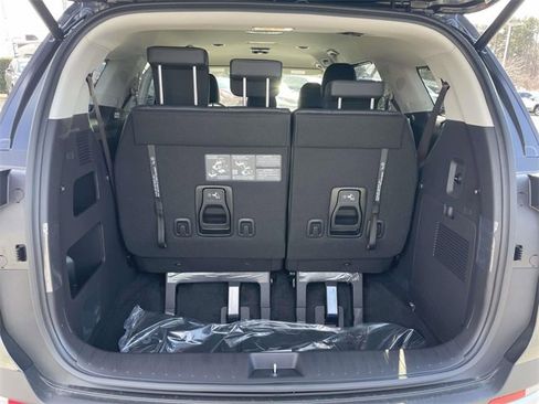 New 2026 Kia Carnival EX image 22