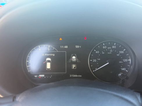 Certified 2023 Nissan Kicks SR w/ SR Premium Package image 22