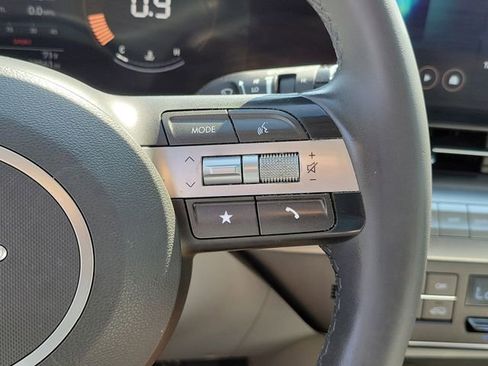 Used 2024 Hyundai Kona SEL FWD image 8