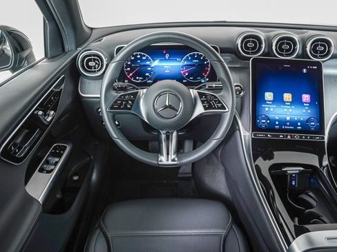Certified 2026 Mercedes-Benz GLC 300 image 11