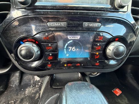 Used 2015 Nissan Juke NISMO image 22