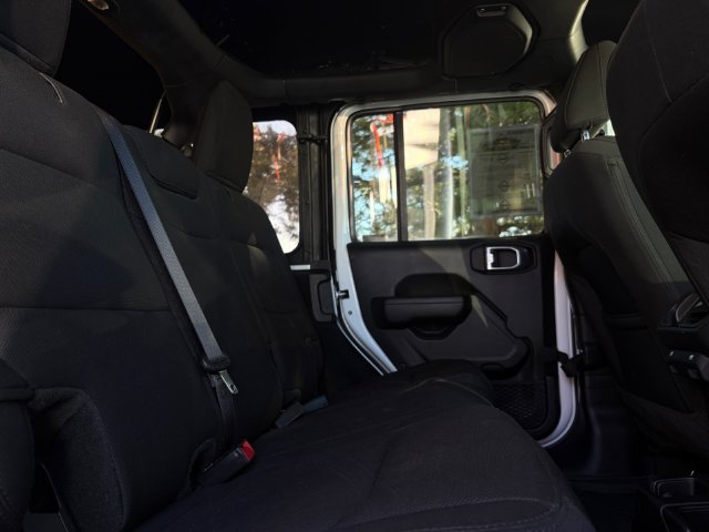 Used 2023 Jeep Wrangler Unlimited Sport AWD/4WD image 18