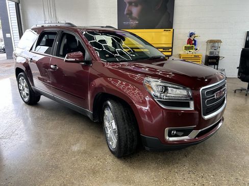 Used 2017 GMC Acadia Limited SLT image 3