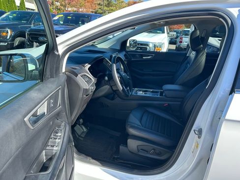 Certified 2022 Ford Edge SEL w/ Convenience Package image 16