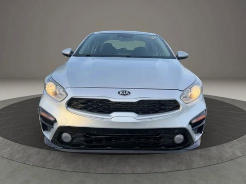 Used 2019 Kia Forte LXS image 2