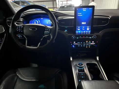 Used 2020 Ford Explorer ST w/ Premium Technology Package AWD/4WD image 30