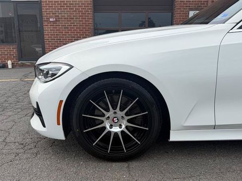 Used 2021 BMW 330i Sedan w/ Premium Package RWD image 5