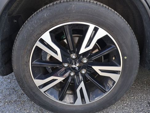 Used 2025 Mitsubishi Eclipse Cross SE AWD/4WD image 12