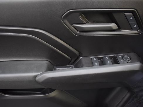 Used 2024 Chevrolet Colorado Trail Boss w/ Technology Package image 11