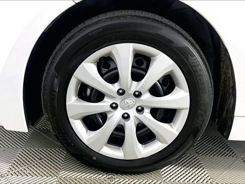 Used 2026 Toyota Corolla LE FWD image 7