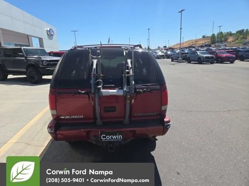 Used 1997 Chevrolet Blazer LS w/ Preferred Equipment Group AWD/4WD image 6