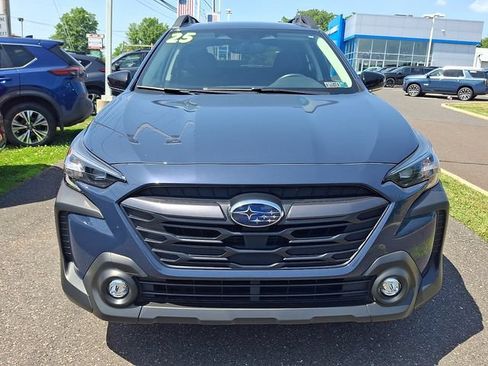 Certified 2025 Subaru Outback Premium w/ Tech Package 1 AWD/4WD image 2