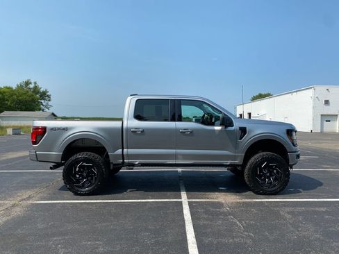 Used 2025 Ford F150 XLT w/ Equipment Group 301A Standard AWD/4WD image 8