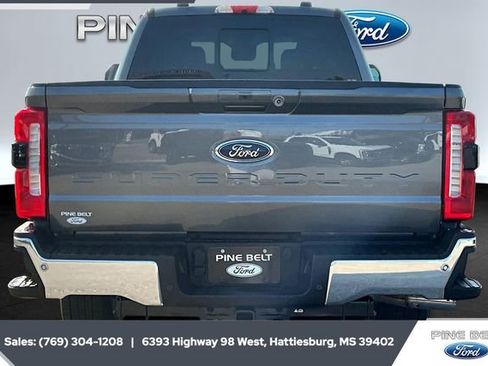 New 2026 Ford F250 XLT w/ XLT Premium Package image 3