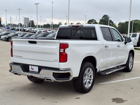 Used 2026 Chevrolet Silverado 1500 LTZ AWD/4WD image 6