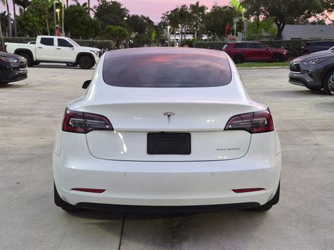 Used 2022 Tesla Model 3 Long Range AWD/4WD image 6