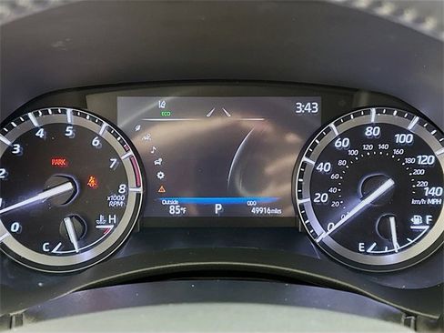 Used 2021 Toyota Highlander Platinum image 19