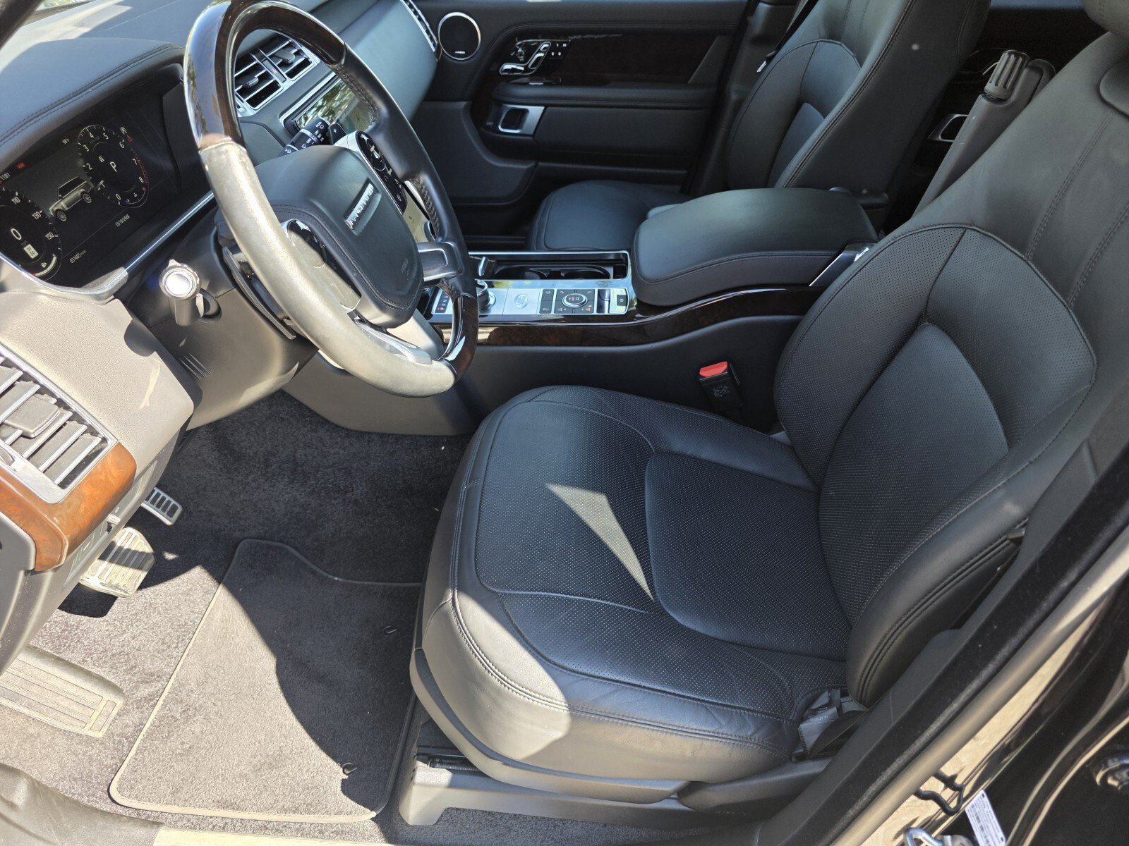 Used 2022 Land Rover Range Rover Westminster Edition AWD/4WD image 10
