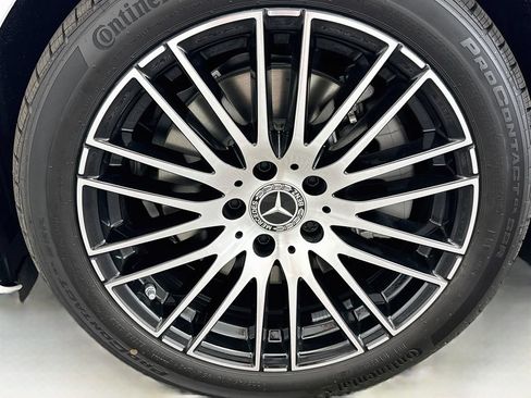 Used 2026 Mercedes-Benz C 300 4MATIC Sedan image 29