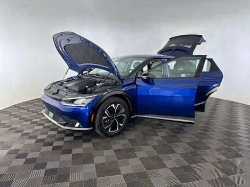 Used 2024 Kia EV6 Wind w/ Wind Technology Package RWD image 12