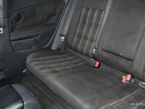 Used 2011 Volkswagen GTI 2-Door FWD image 22