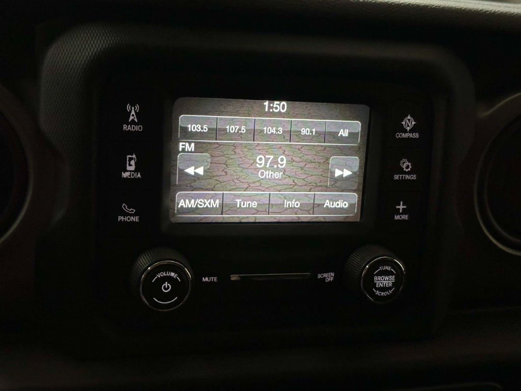 Used 2018 Jeep Wrangler Unlimited Sport S AWD/4WD image 5