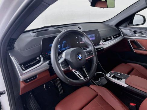 Used 2026 BMW X2 xDrive28i w/ Technology Package AWD/4WD image 10