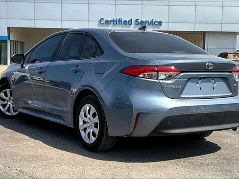 Used 2024 Toyota Corolla LE image 12