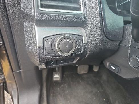 Used 2016 Ford Explorer Sport w/ Equipment Group 401A AWD/4WD image 21