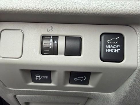 Used 2015 Subaru Forester 2.5i Limited image 17