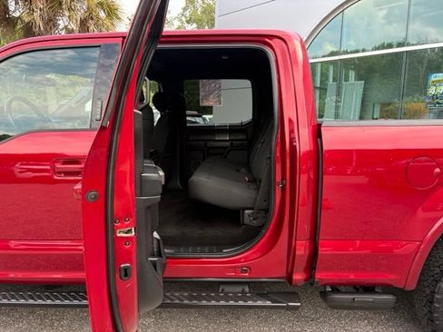 Used 2018 Ford F150 XLT w/ Equipment Group 302A Luxury AWD/4WD image 24