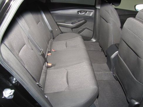 Certified 2023 Honda Accord EX image 18