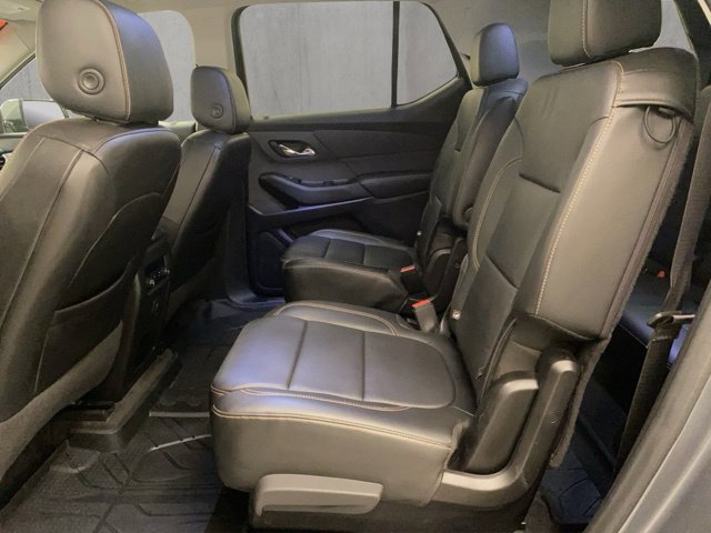 Used 2020 Chevrolet Traverse LT w/ Driver Confidence II Package AWD/4WD image 8
