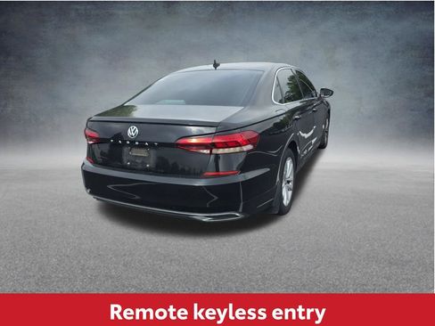 Used 2020 Volkswagen Passat 2.0T SE FWD image 6