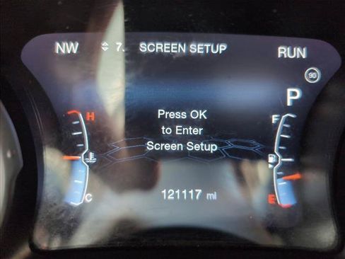 Used 2018 Jeep Compass Latitude w/ Popular Equipment Group AWD/4WD image 11