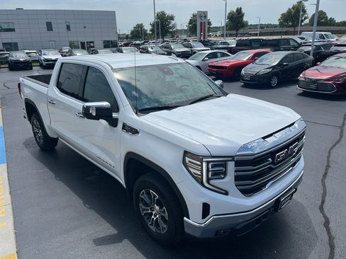 Used 2026 GMC Sierra 1500 SLT AWD/4WD image 54