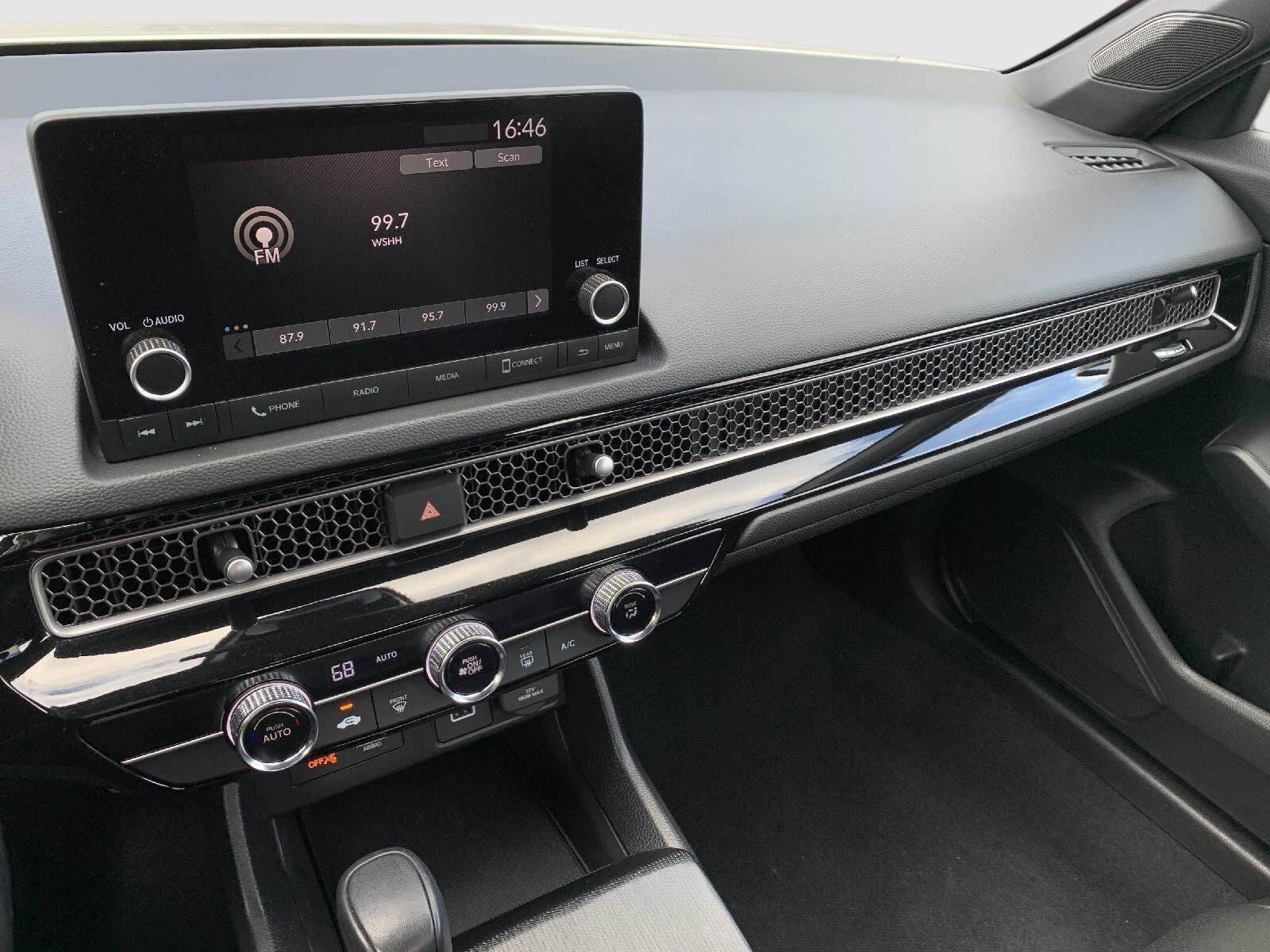 Certified 2024 Honda Civic Sport image 17