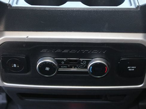 Used 2024 Ford Expedition Max XLT RWD image 26