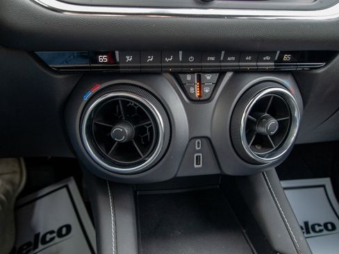 Used 2023 Chevrolet Blazer LT image 17