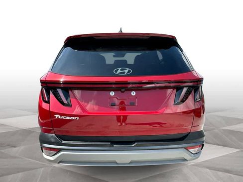 Used 2025 Hyundai Tucson SEL FWD image 7