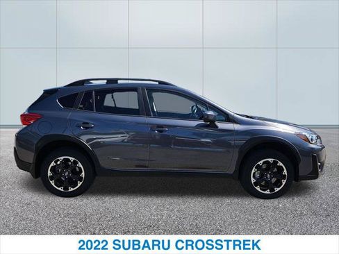 Used 2022 Subaru Crosstrek 2.0i Premium AWD/4WD image 6