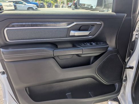 Used 2022 RAM 1500 Big Horn AWD/4WD image 11
