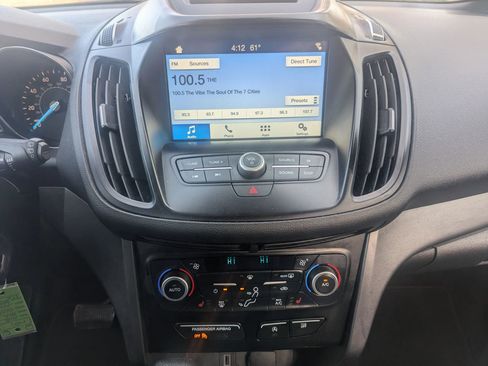 Used 2018 Ford Escape SE w/ SE Sync 3 Package image 14