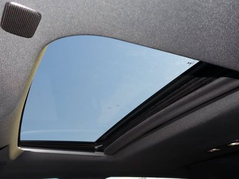 Used 2020 Chevrolet Silverado 2500 High Country w/ Technology Package image 34