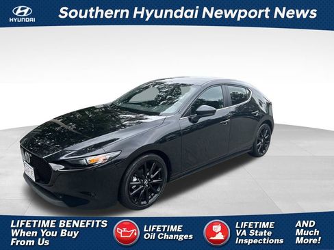 Used 2025 MAZDA MAZDA3 s Sport FWD image 1