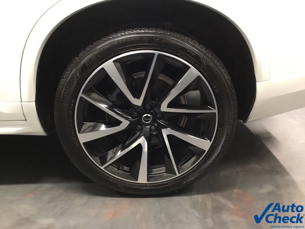 Used 2021 Volvo XC90 T6 Momentum AWD/4WD image 19
