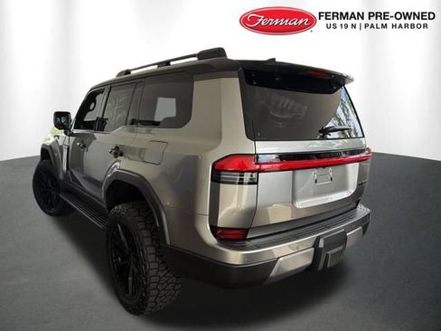 Used 2026 Lexus GX 550 AWD/4WD image 2
