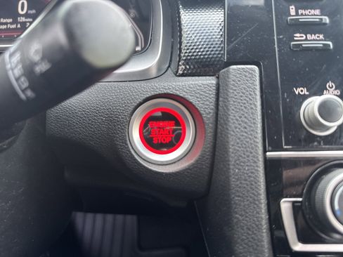 Used 2020 Honda Civic Sport image 15