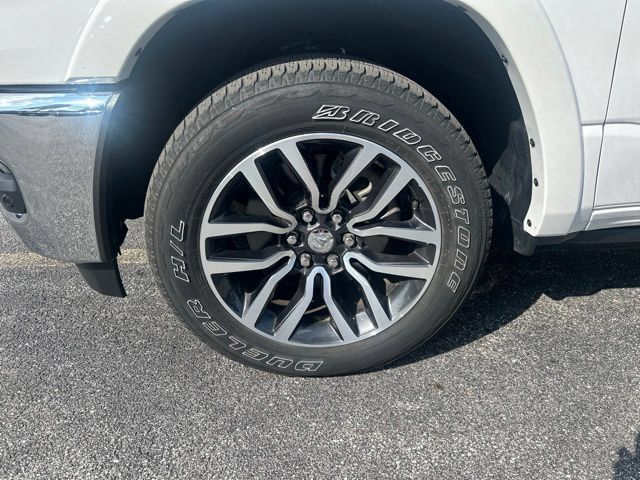 Used 2025 RAM 1500 Limited AWD/4WD image 5